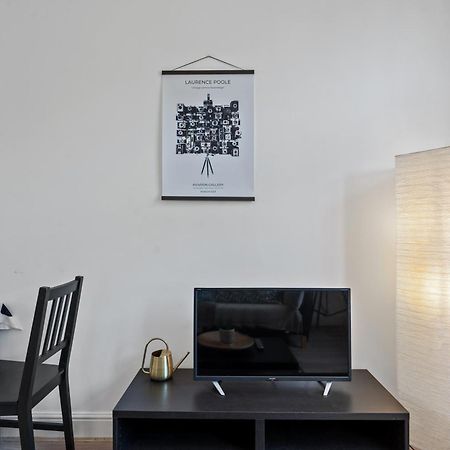 Cosy Flat In Central Ldn Payment To The Host Apartment Londra Exterior foto